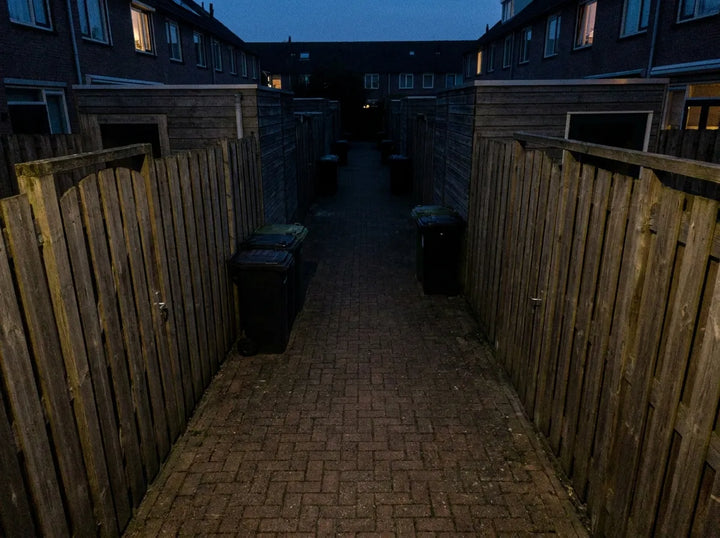 Achterom, uit het zicht?